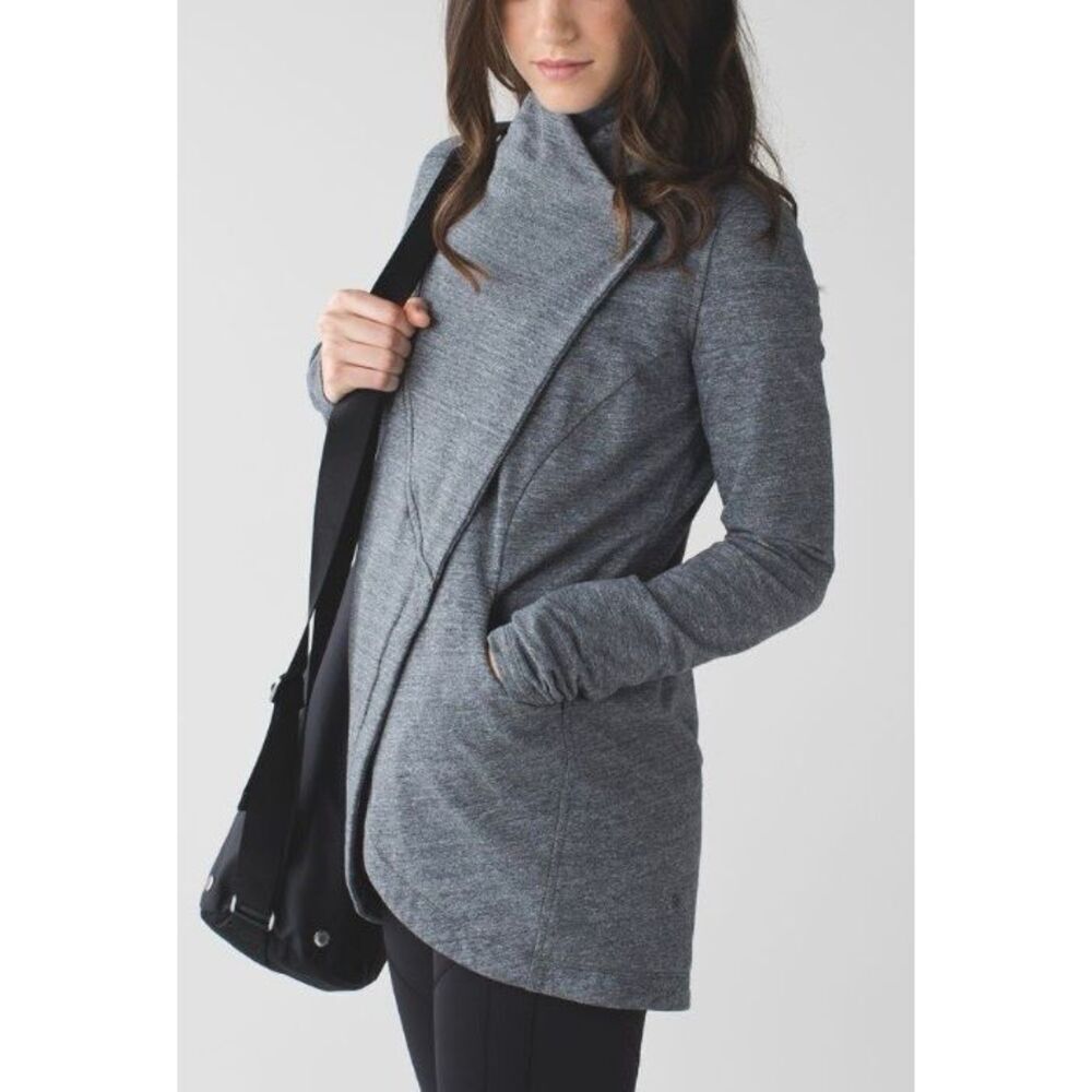 Lululemon That's A Wrap  gray SWEATSHIRT JACKET sz 6